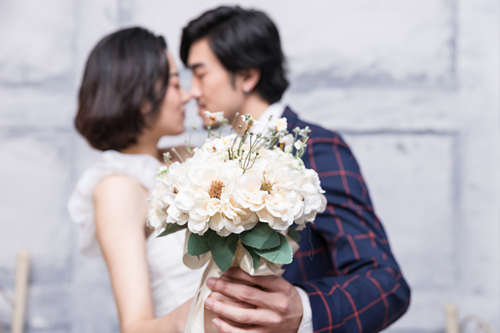 2019年2月4日結(jié)婚好嗎 2月4日適合結(jié)婚嗎