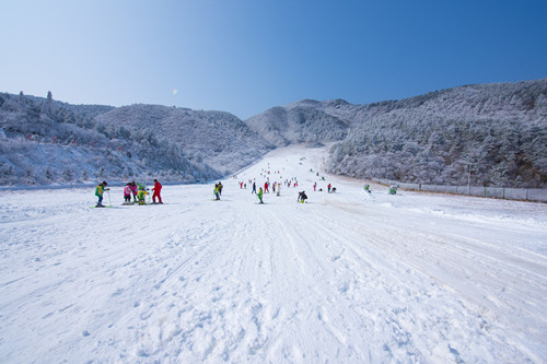 國(guó)外滑雪哪里比較好 哪里滑雪好玩