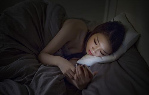 孕婦長期熬夜有哪些危害?孕期遠離熬夜