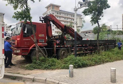 車停在綠化帶就也算違停 大貨車一次罰1.5萬