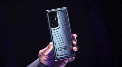 oppo reno5 pro+藝術(shù)家限定版和普通版有何不同