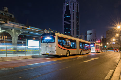 2月25日起深圳石巖這些公交線路恢復(fù)