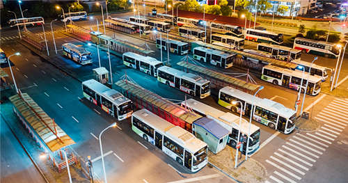 注意 3月21日起這些公交車線路有變動