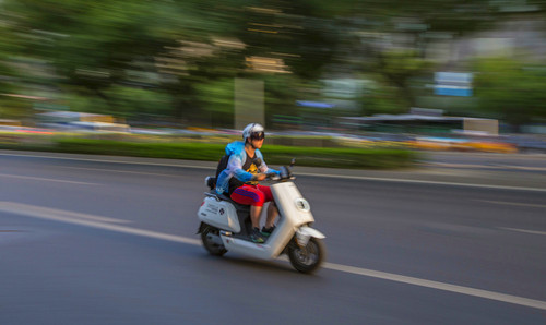 深圳電動自動車違規(guī)罰款是怎么處理的