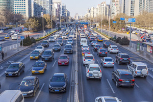 中秋節(jié)去深圳限行外地車牌嗎