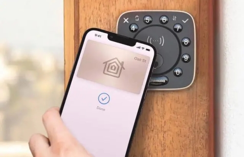 蘋果iOS 18 HomeKit將支持免接觸開智能鎖